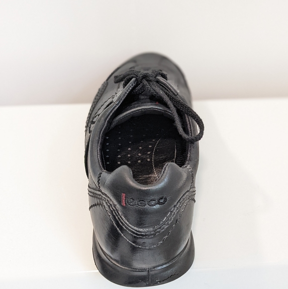 Leather sneakers by Ecco - Picture 5 of 16